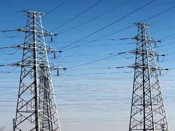 特高壓輸電鐵塔
